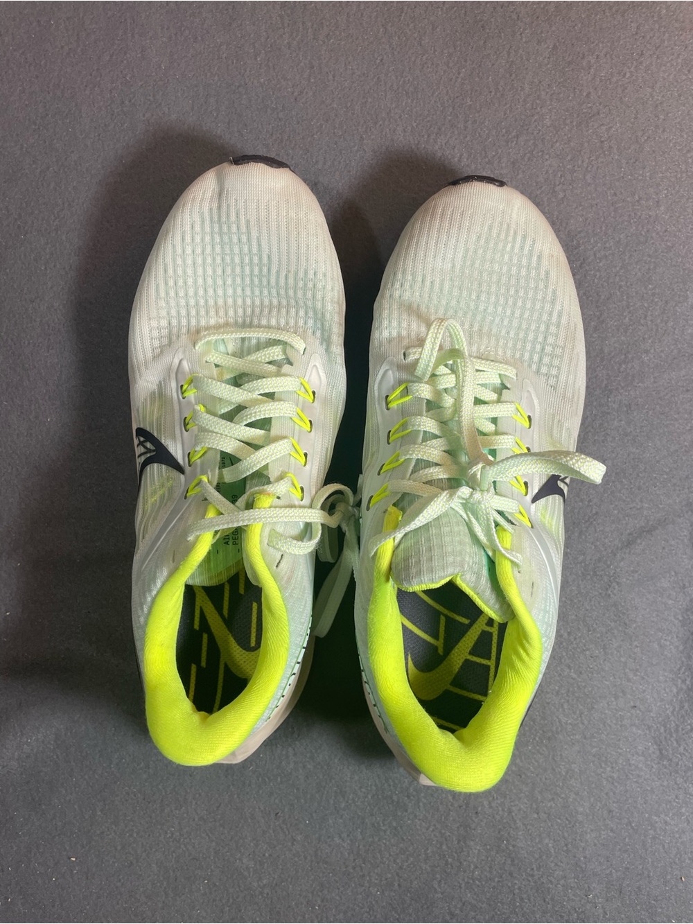 Nike Air Zoom Pegasus 39 Barely Green Volt Running Shoes Women's 7.5 DH4072-301